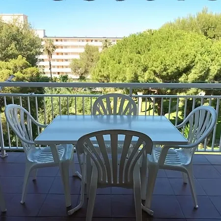 Апартаменты En Complejo Residencial Салоу