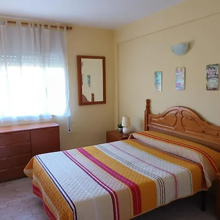 En Complejo Residencial * Салоу