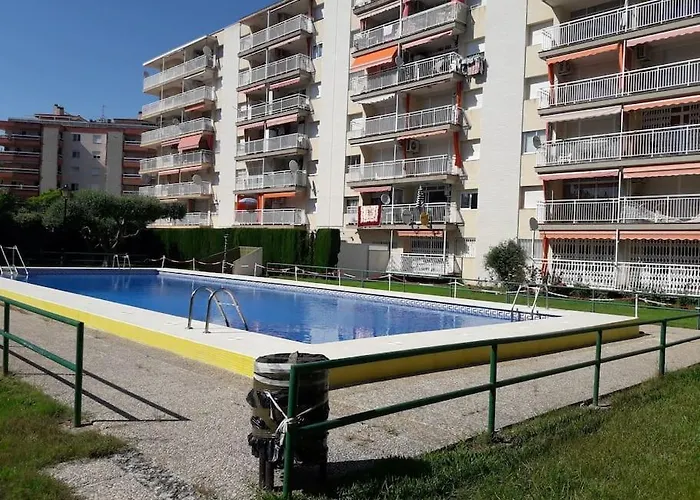 En Complejo Residencial 萨洛